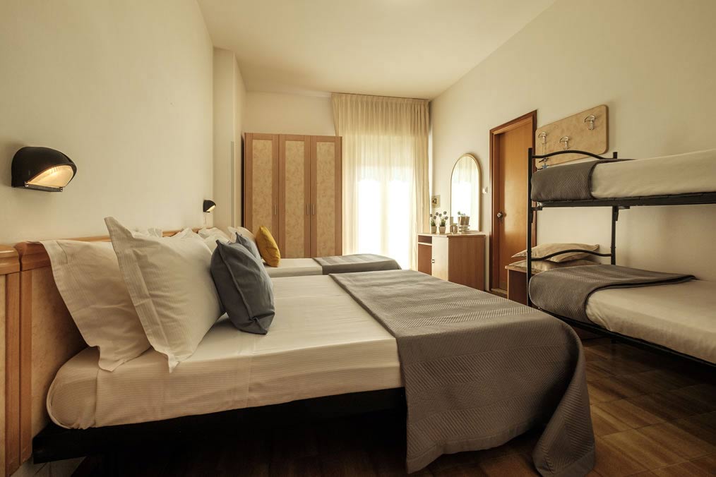 hoteloceanic en rooms-hotel-rimini-bellariva 027